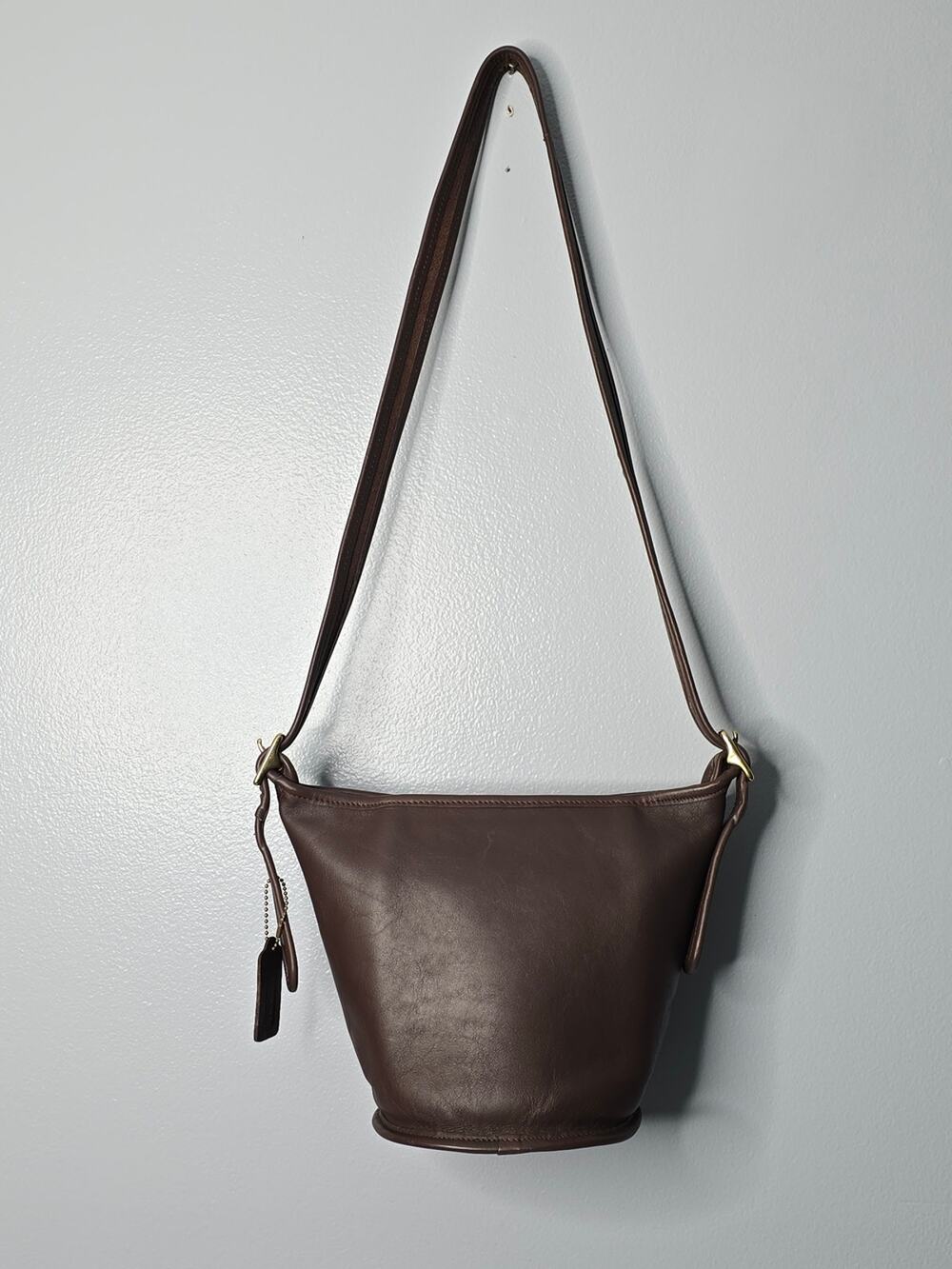 Pre-Loved Vintage Coach Maggie Dark Brown Leather Bucket Bag